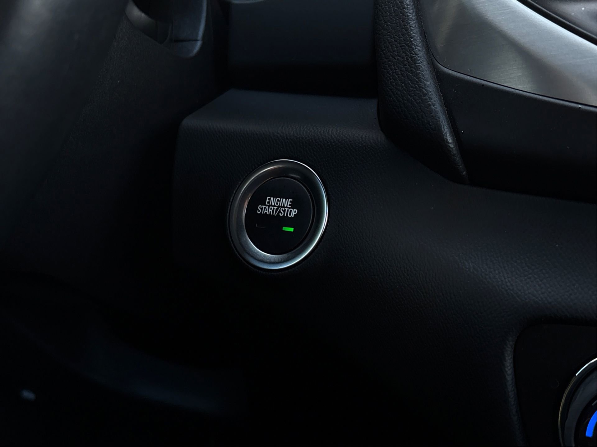 Used 2022 GMC Terrain SLT w/ Infotainment Package II image 27