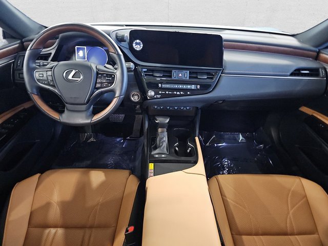 Certified 2025 Lexus ES 300h Ultra Luxury w/ Accessory Package (Z2) image 9