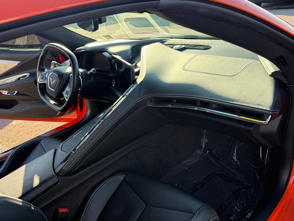 Used 2020 Chevrolet Corvette Stingray Premium Cpe w/ 3LT Preferred Equipment Group image 16