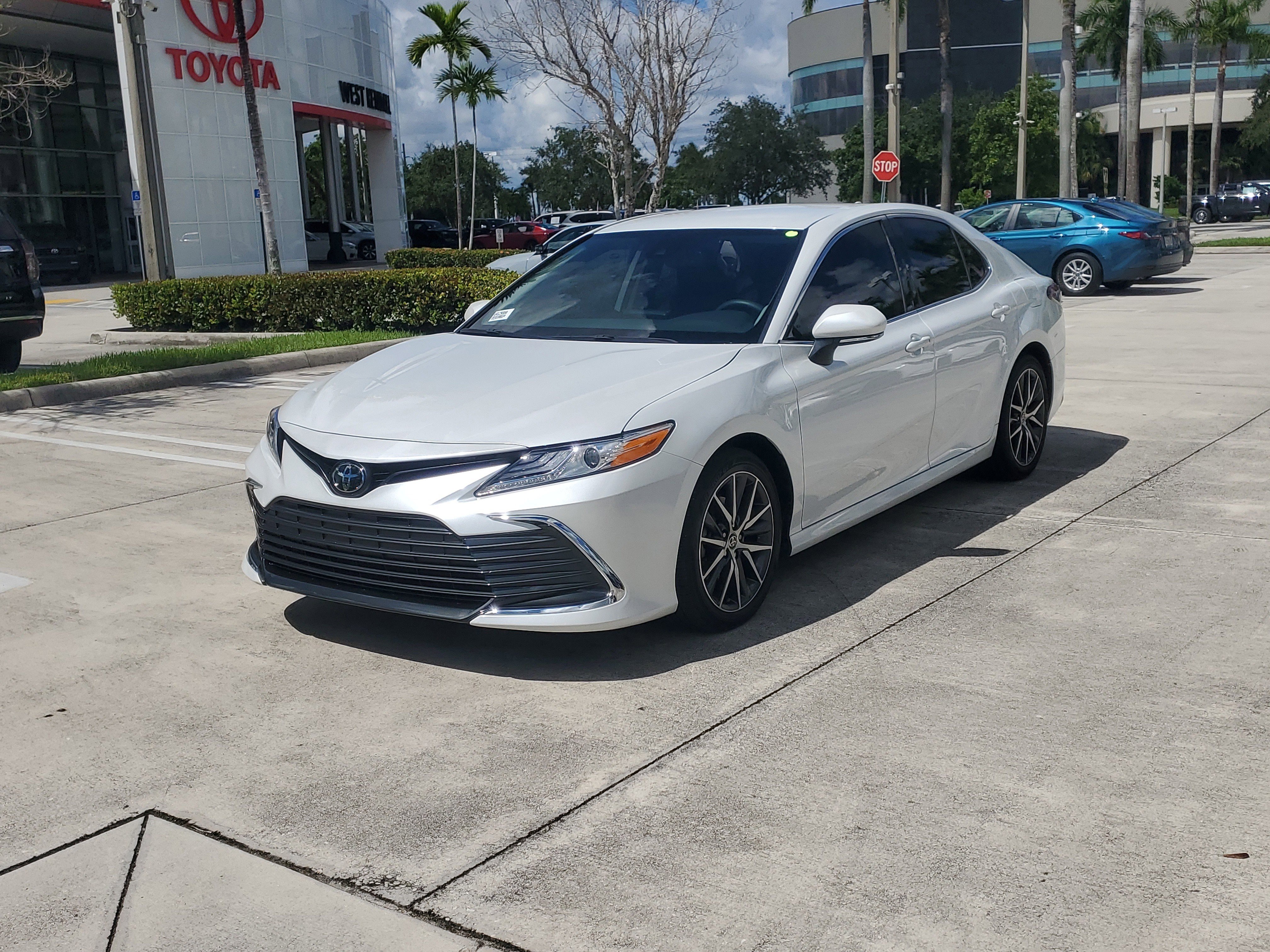 Certified 2023 Toyota Camry XLE image 7