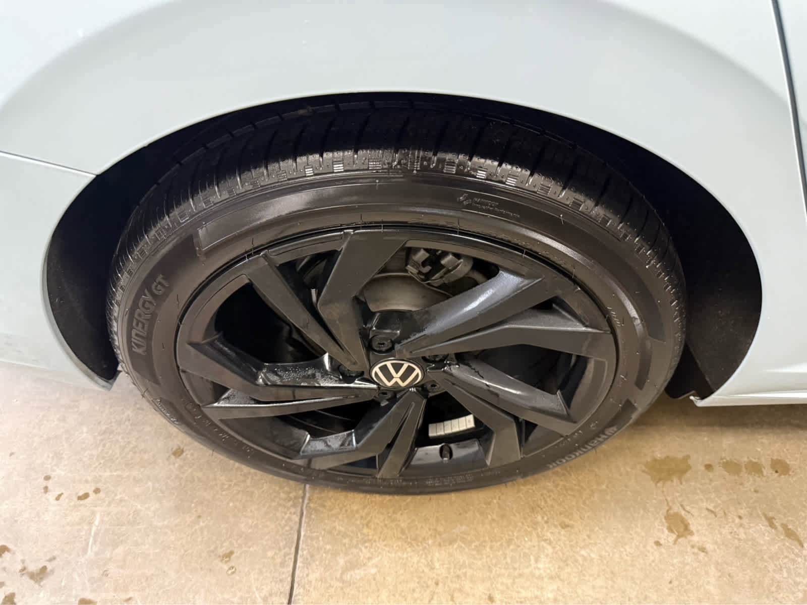 Used 2025 Volkswagen Jetta SE image 31