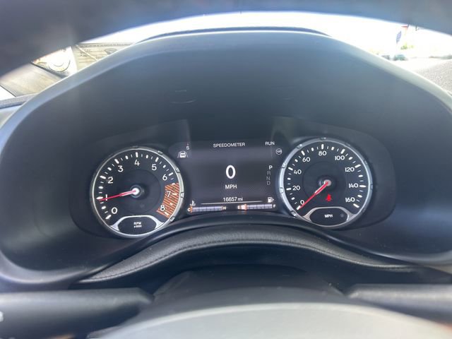 Used 2023 Jeep Renegade Trailhawk w/ Trailhawk Elite Group AWD/4WD image 20