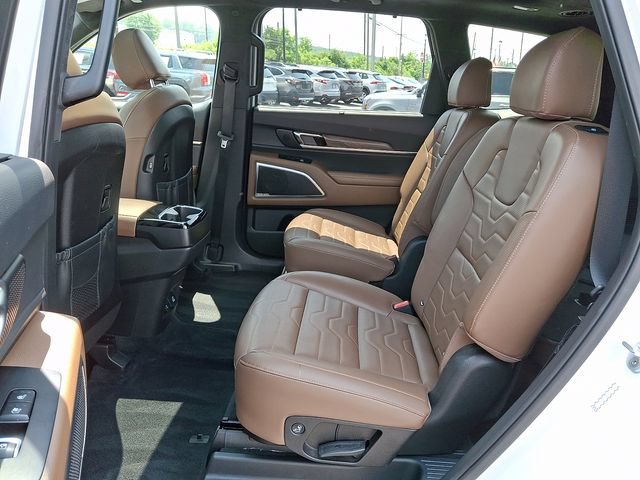 Used 2021 Kia Telluride SX w/ SX Prestige Package AWD/4WD image 10