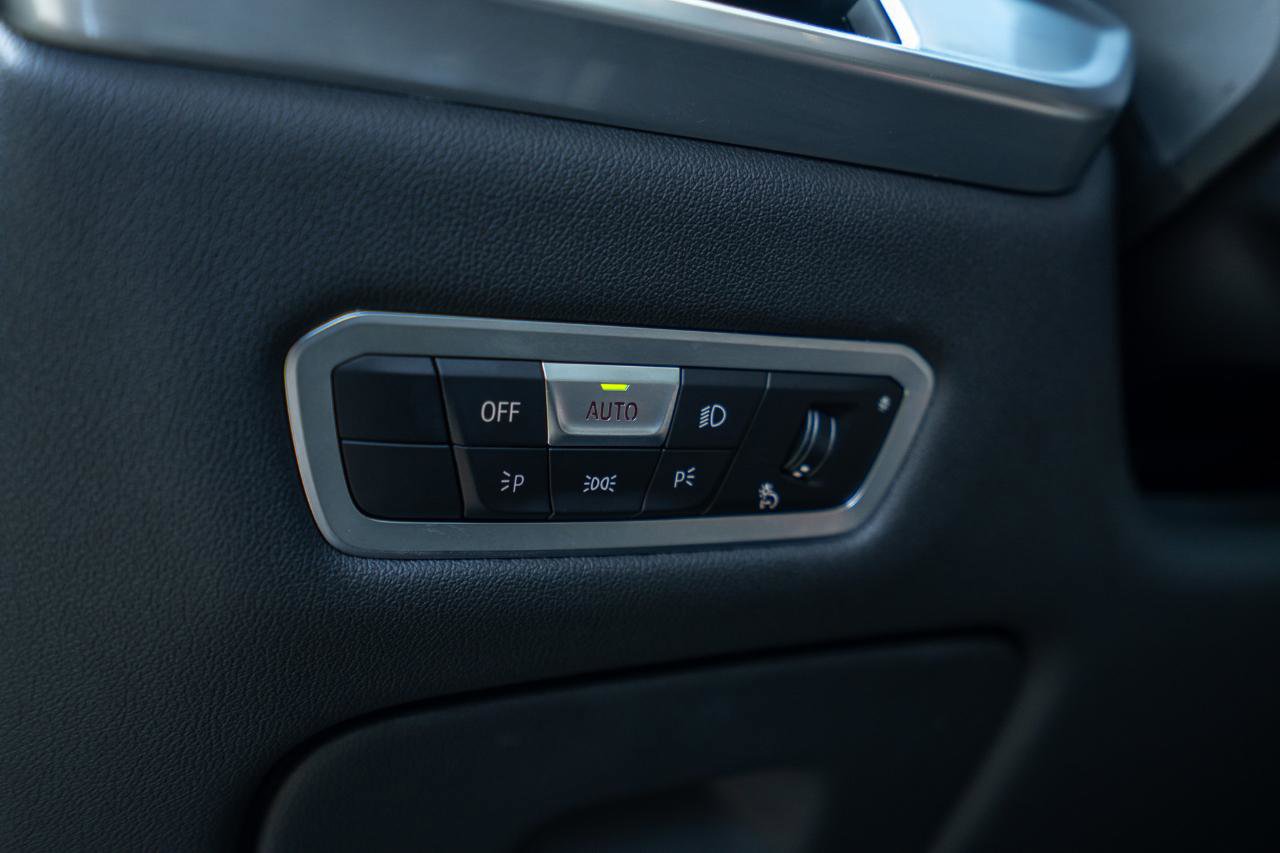 Used 2023 BMW X7 M60i image 19