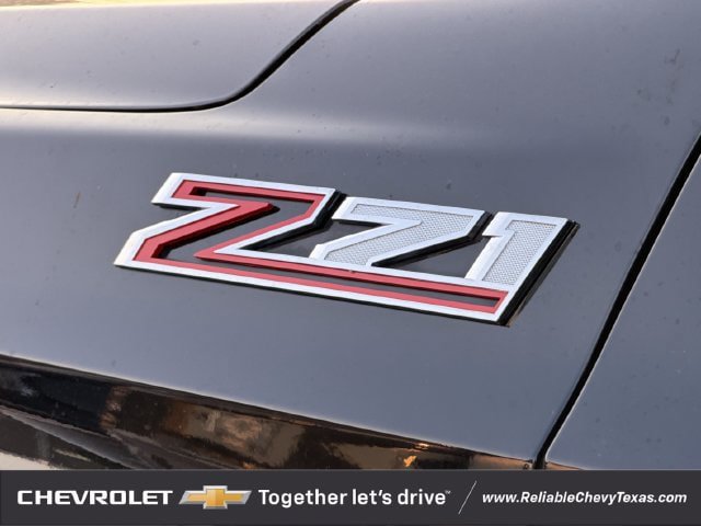 Used 2023 Chevrolet Tahoe Z71 w/ Luxury Package AWD/4WD image 11