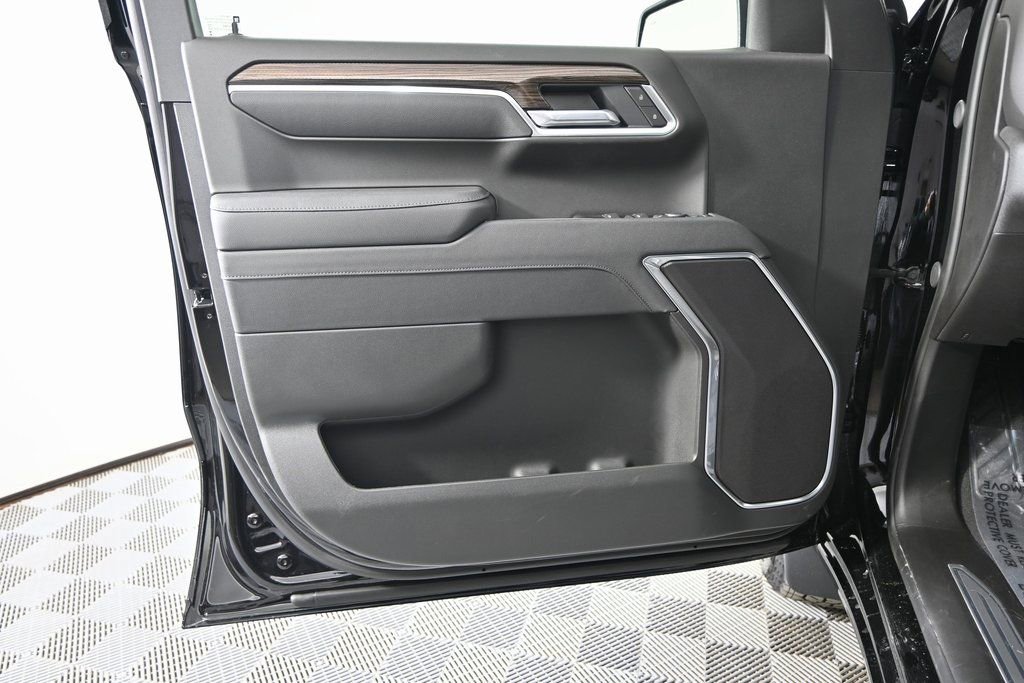 New 2026 Chevrolet Silverado 1500 LT w/ All Star Edition Plus image 18