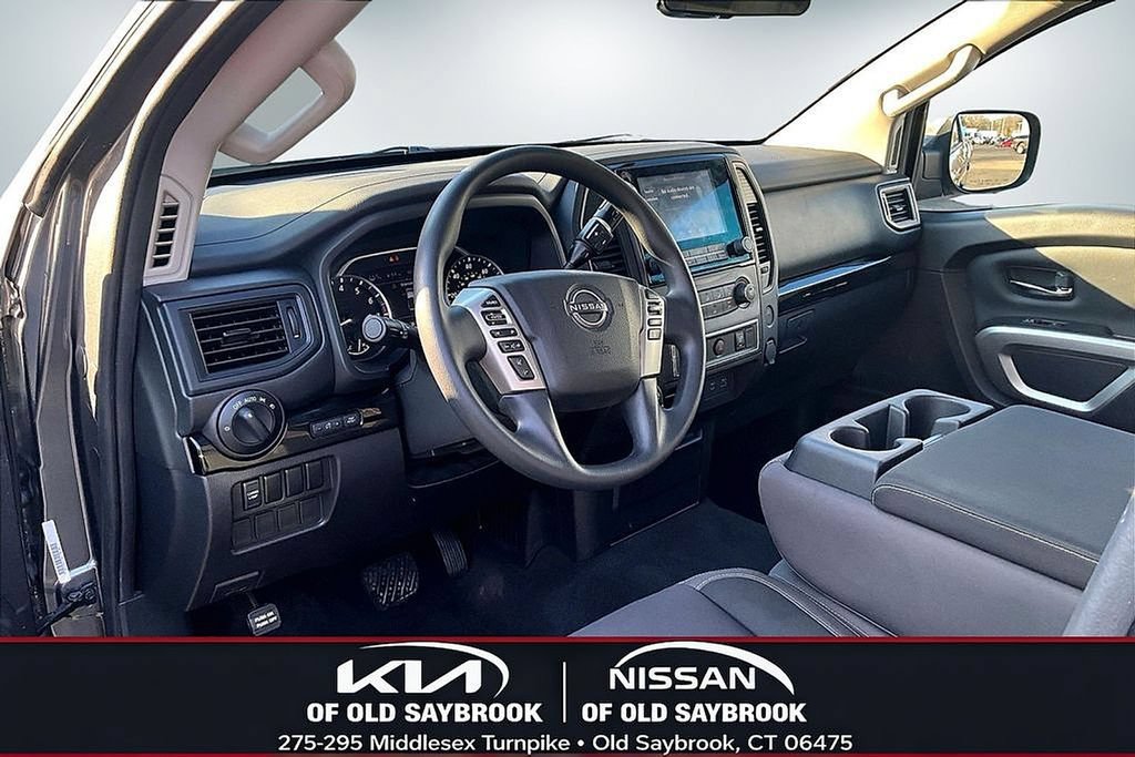 Used 2024 Nissan Titan SV w/ Accessory Utility Package AWD/4WD image 17