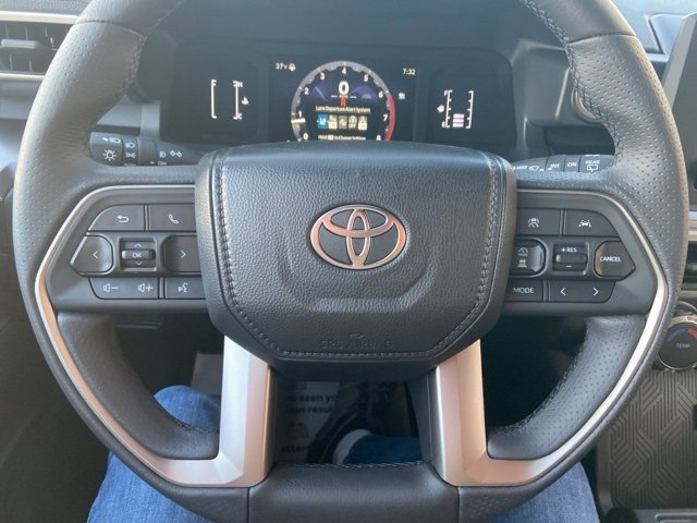 New 2026 Toyota 4Runner SR5 image 28