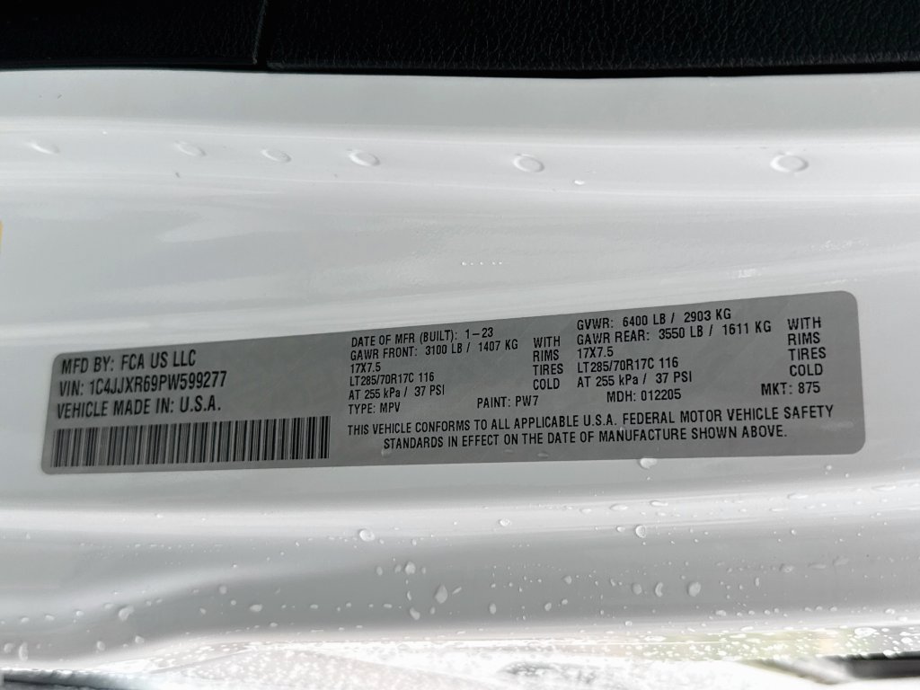 Certified 2023 Jeep Wrangler Unlimited Rubicon 4xe w/ Cold Weather Group AWD/4WD image 36