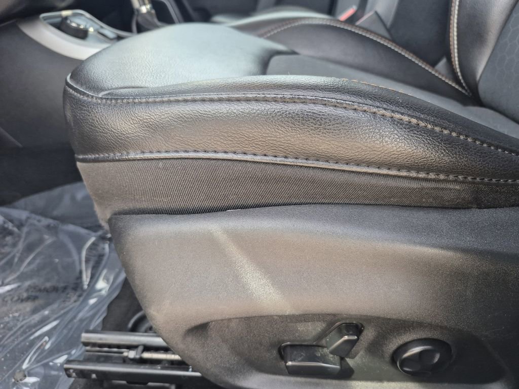 Used 2019 Jeep Compass Latitude w/ Popular Equipment Group image 11