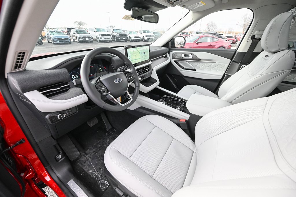New 2026 Ford Explorer Platinum w/ LUX Leather Package image 15