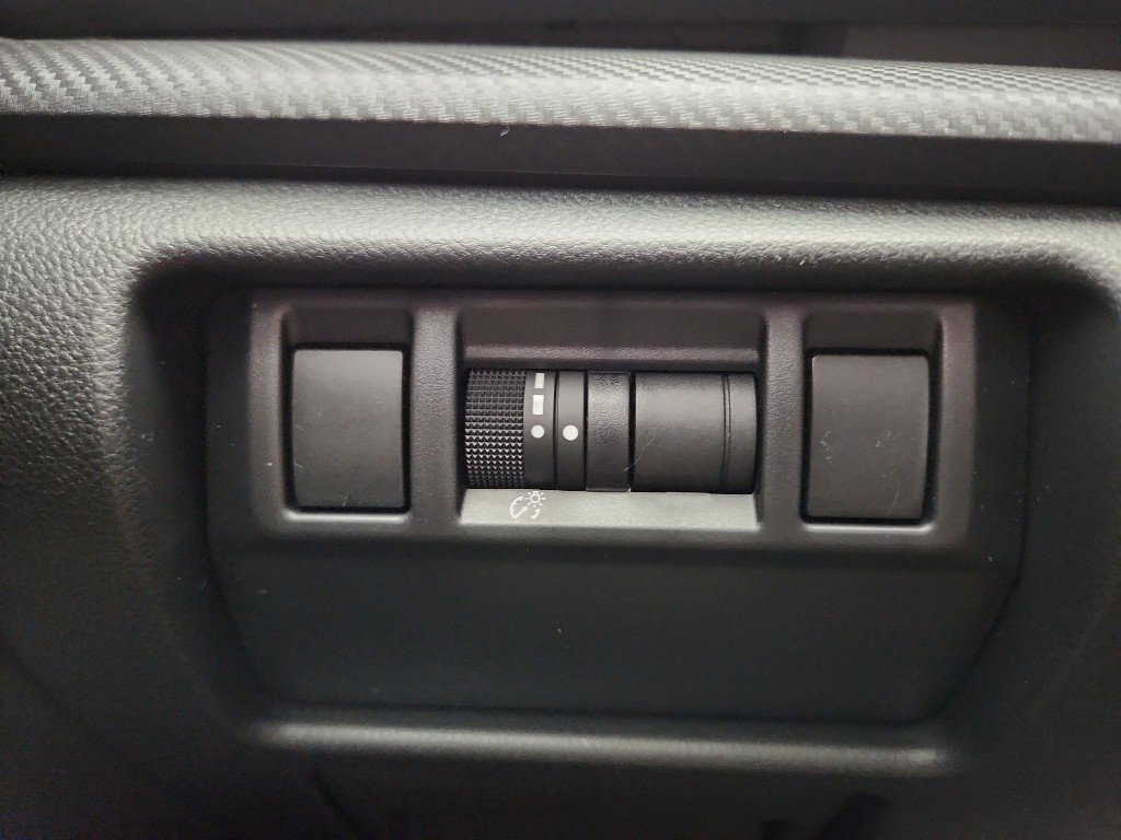 New 2026 Subaru Crosstrek 2.5i Limited AWD/4WD image 10