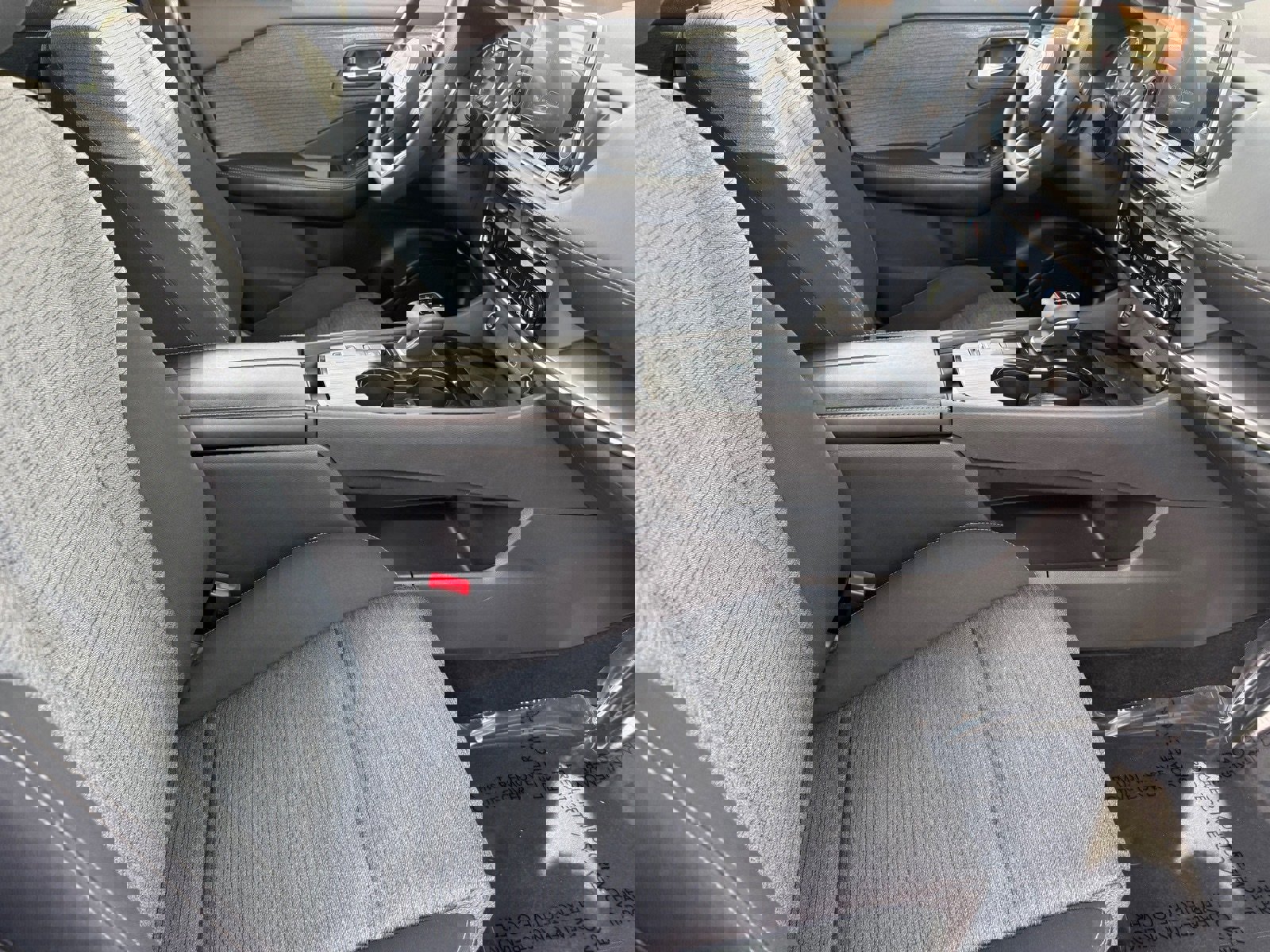 Used 2023 Nissan Rogue SV image 14