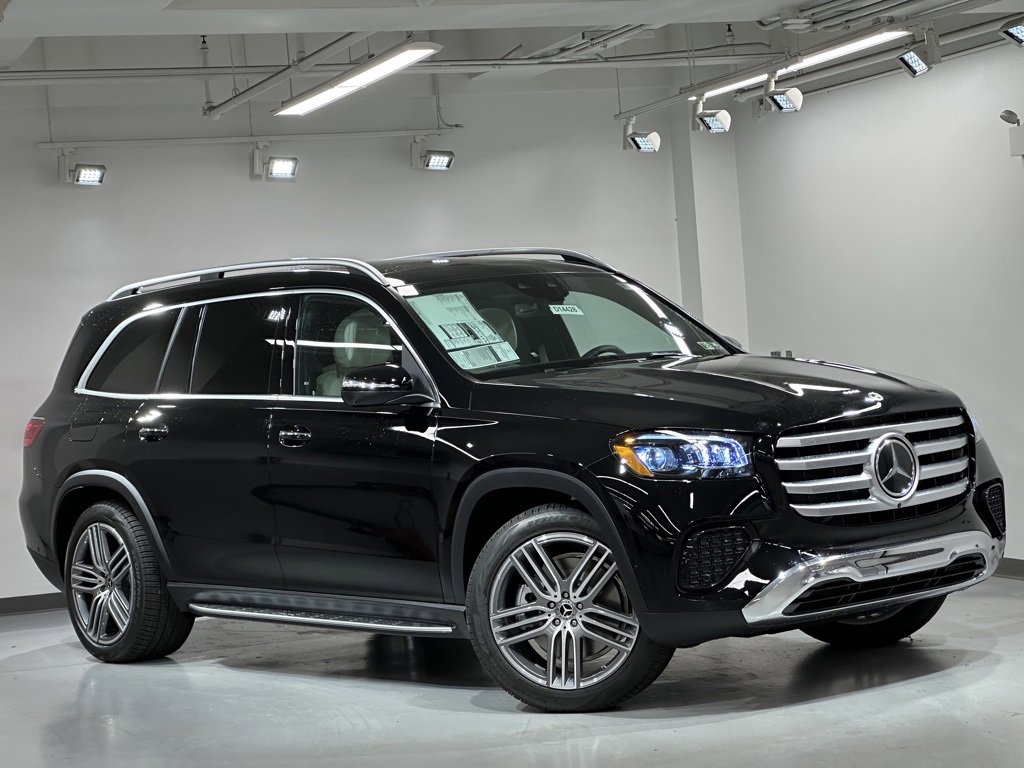New 2026 Mercedes-Benz GLS 450 4MATIC video 2