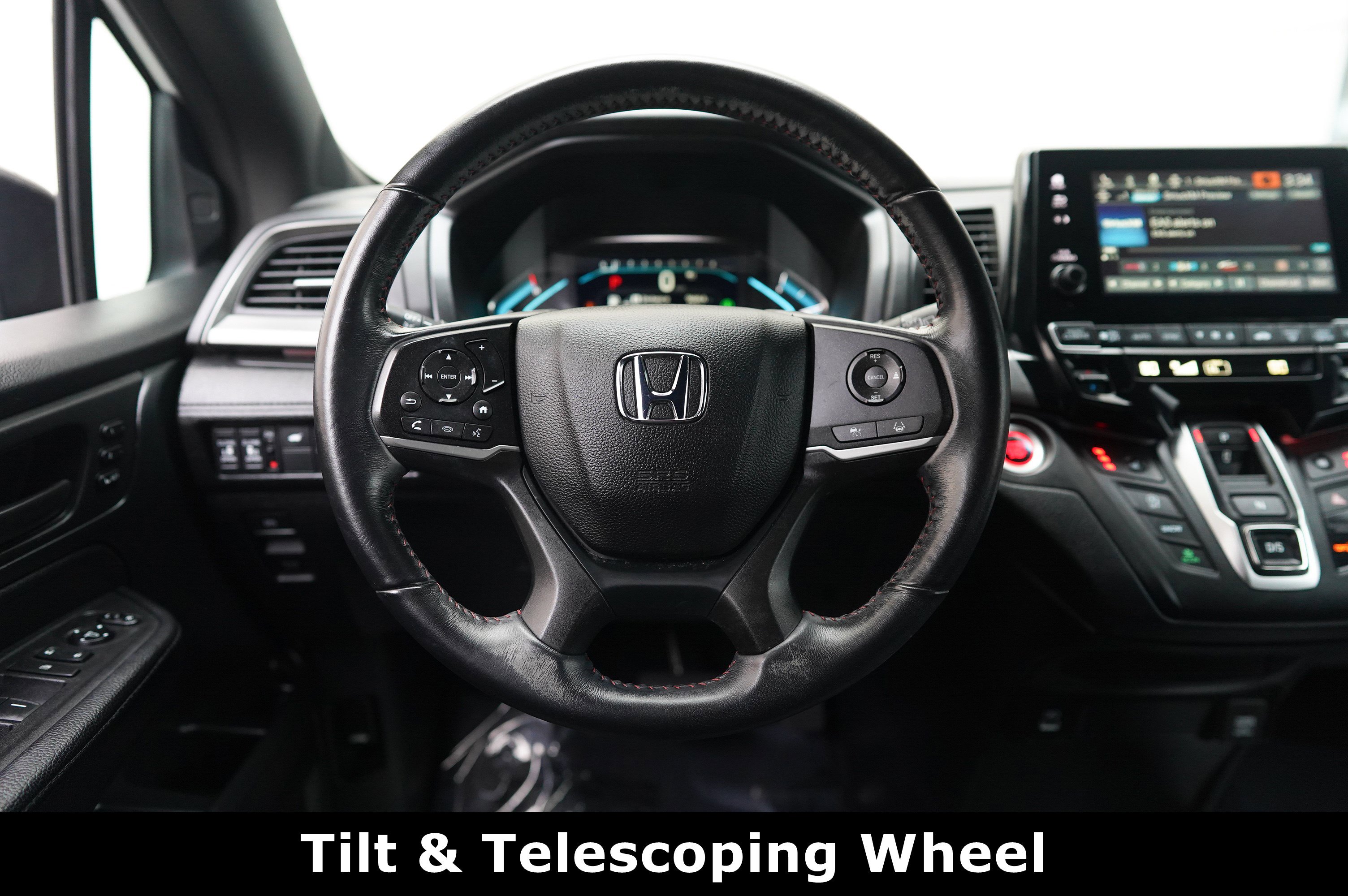 Used 2023 Honda Odyssey Sport image 9