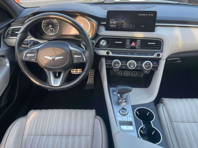 Used 2023 Genesis G70 2.0T w/ Sport Prestige Package AWD/4WD image 12