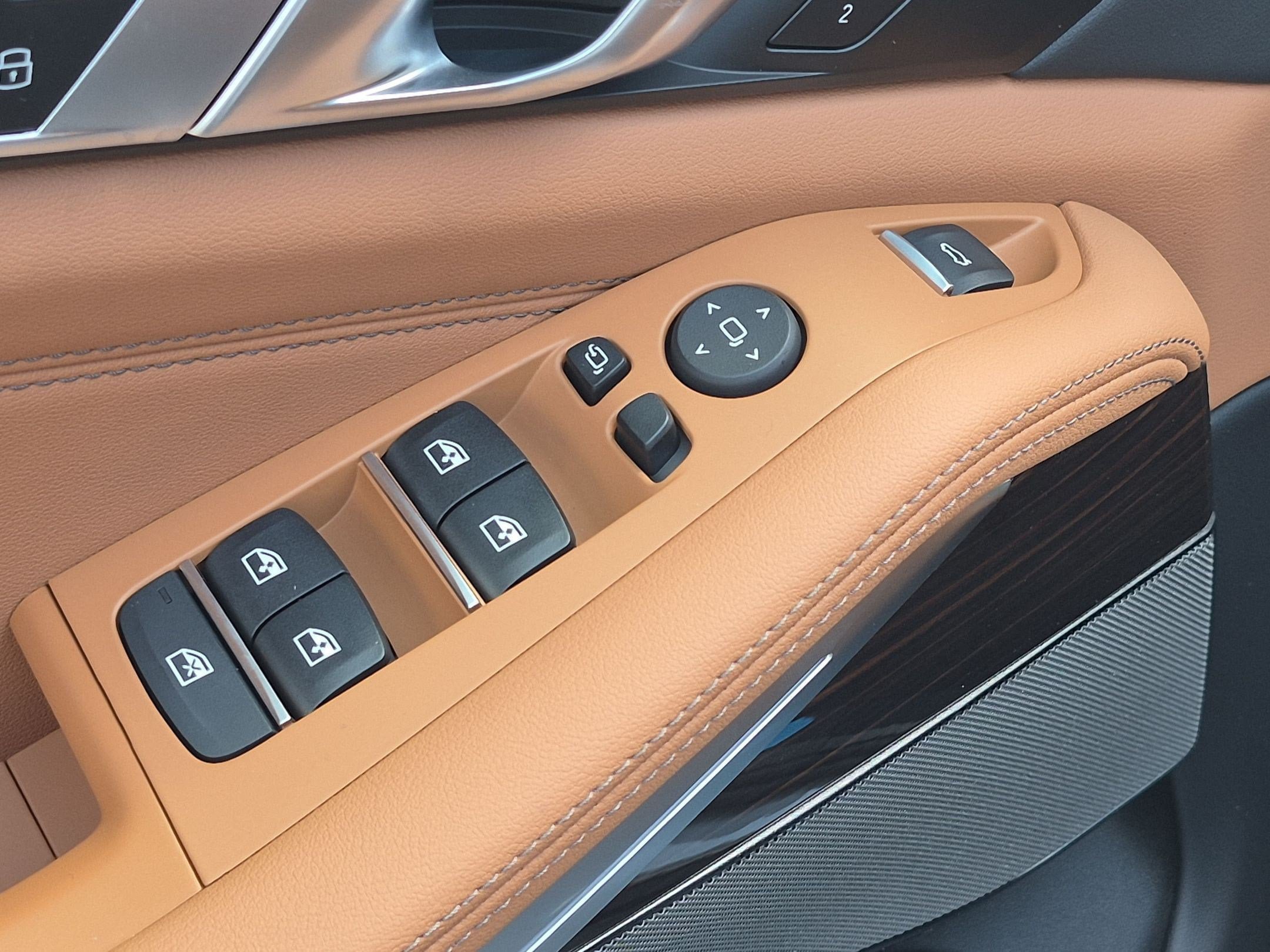 New 2026 BMW X5 sDrive40i RWD image 13