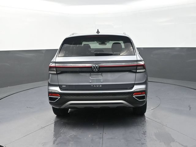 Used 2026 Volkswagen Taos SE FWD image 7