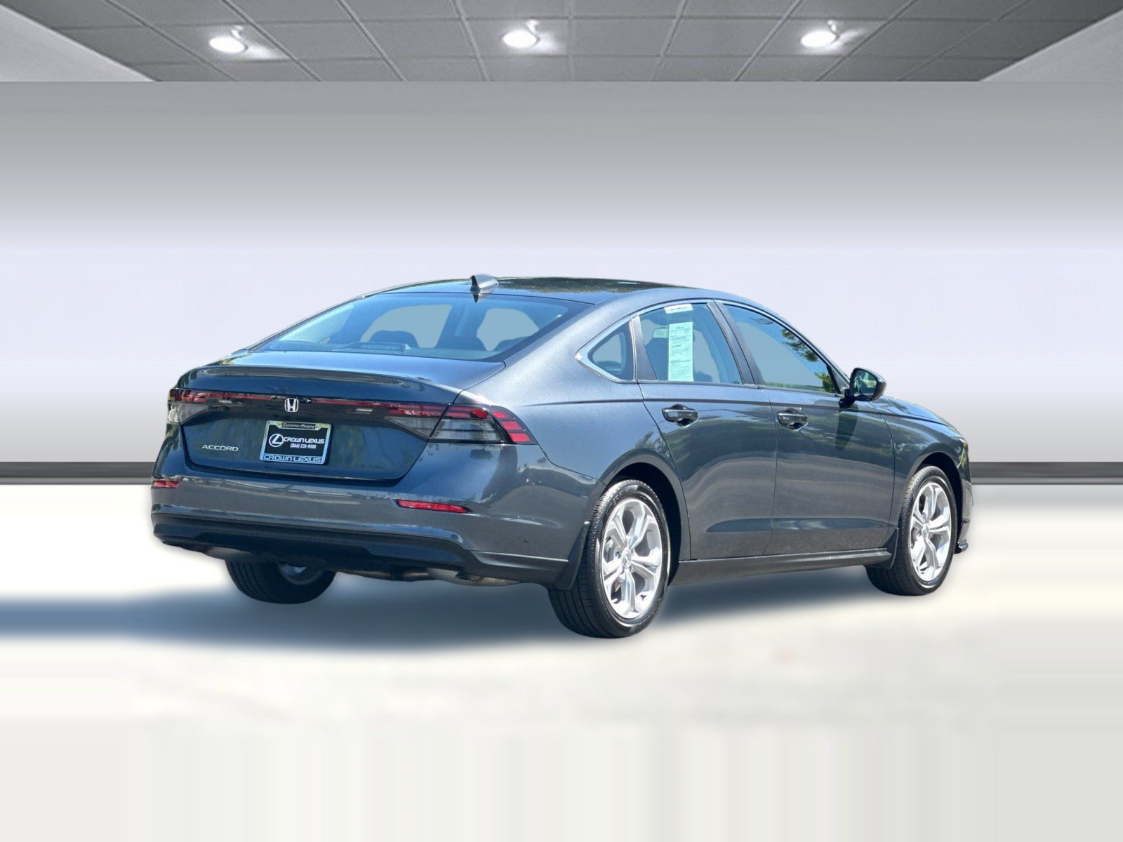 Used 2024 Honda Accord LX image 9