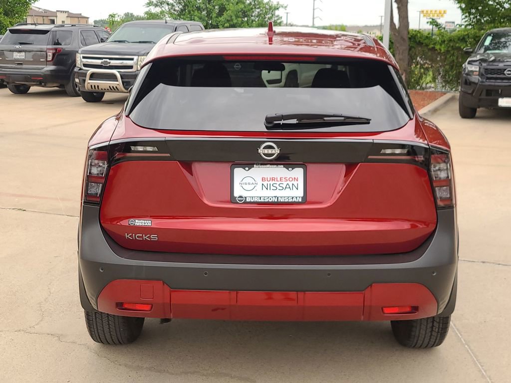 Certified 2025 Nissan Kicks SV FWD image 3