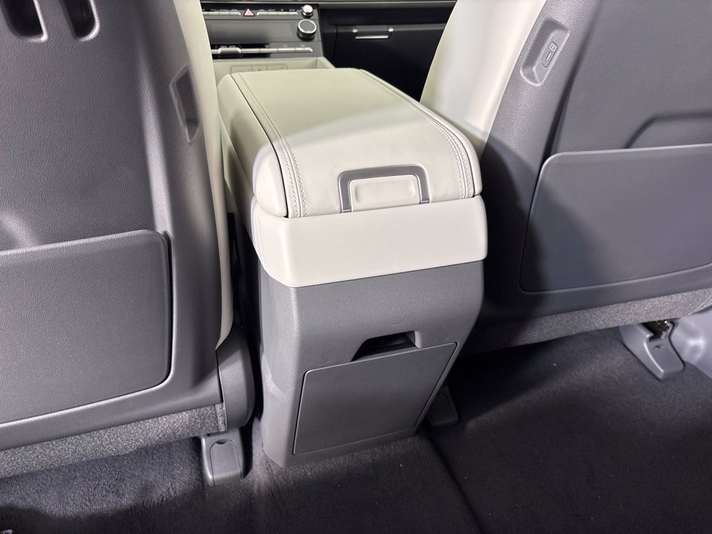 New 2027 Hyundai Santa Fe SEL FWD image 25