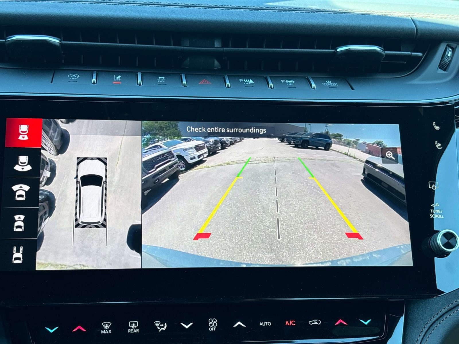 New 2026 Jeep Grand Cherokee Summit AWD/4WD image 15
