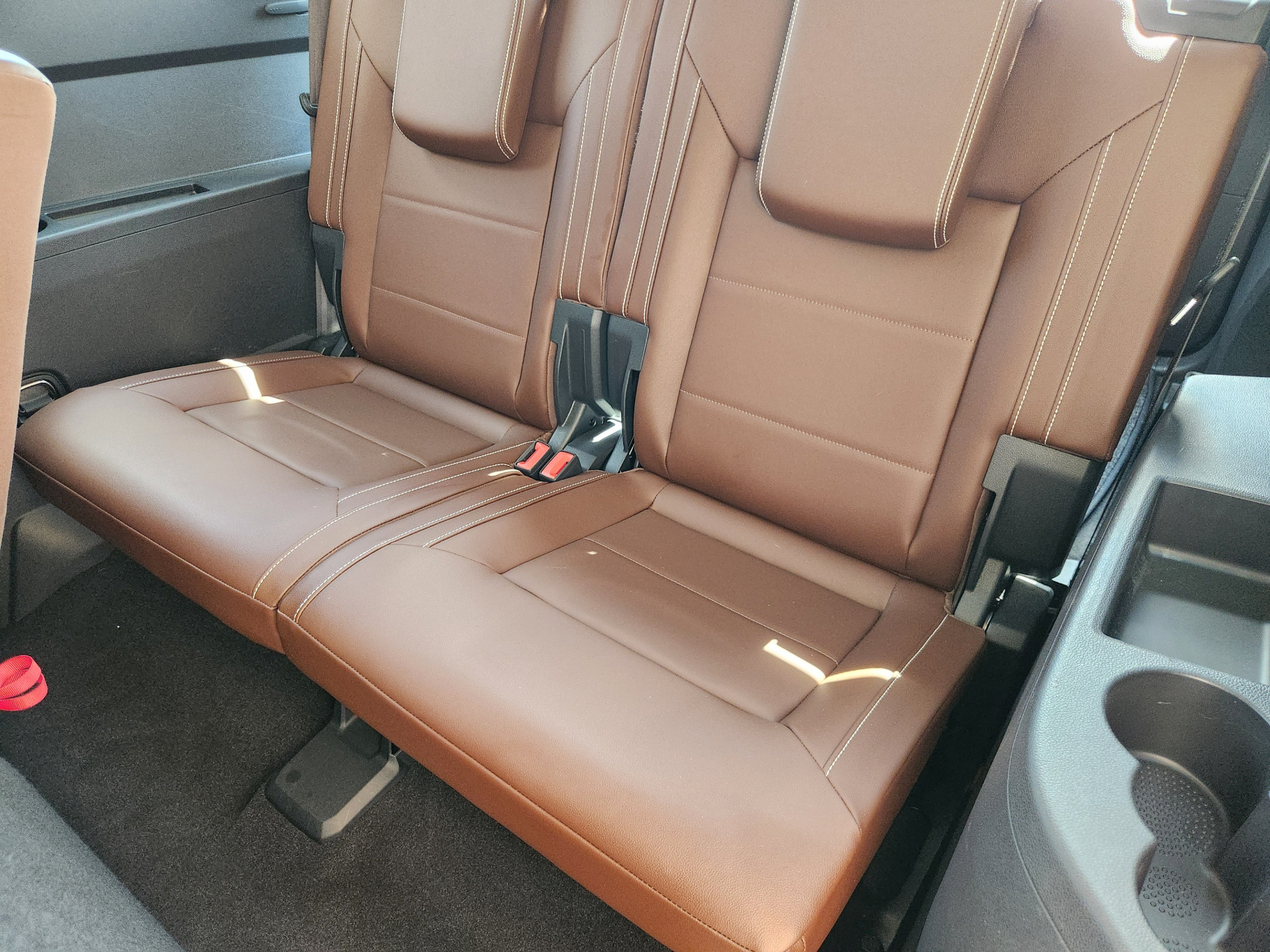 Used 2022 Volkswagen Atlas SE w/ Panoramic Sunroof Package FWD image 29