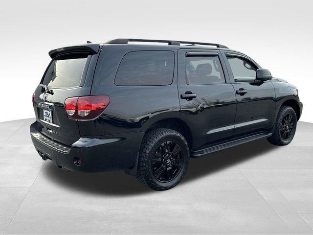 Used 2018 Toyota Sequoia TRD Sport image 28