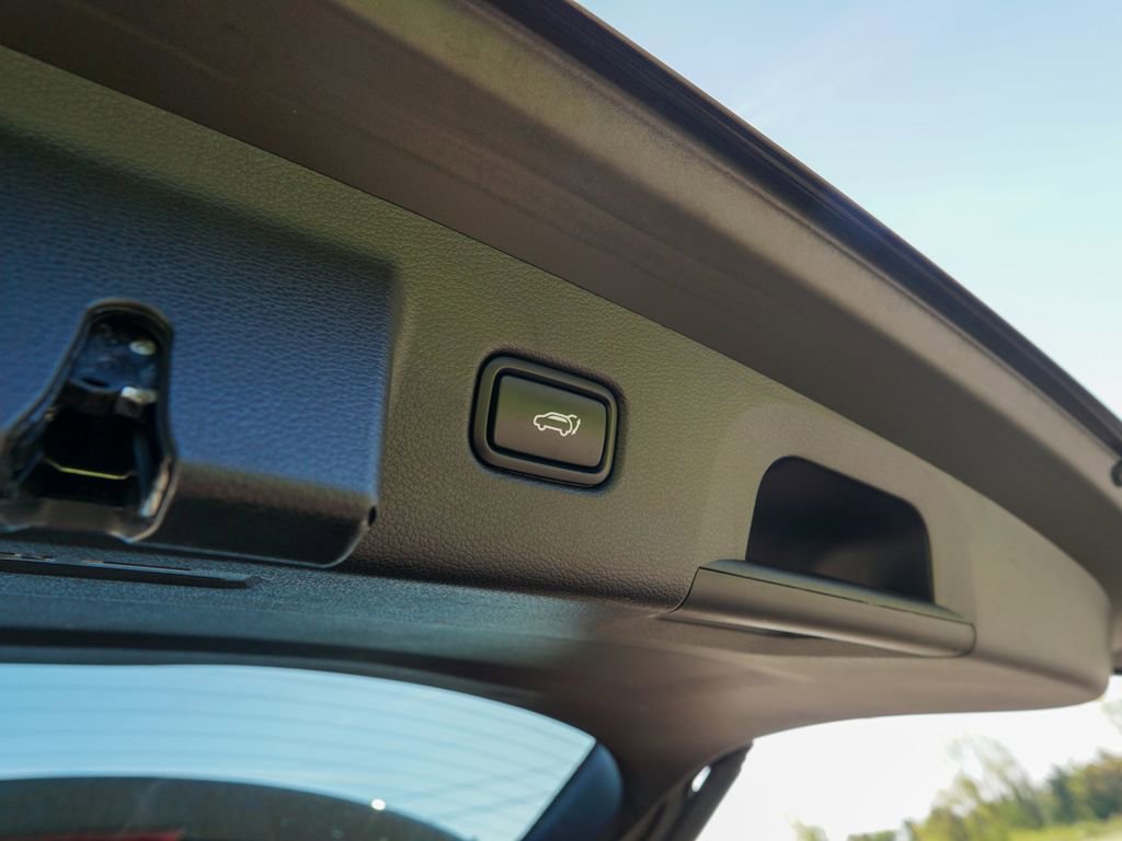 Used 2021 Kia Telluride EX w/ EX Premium Package FWD image 12