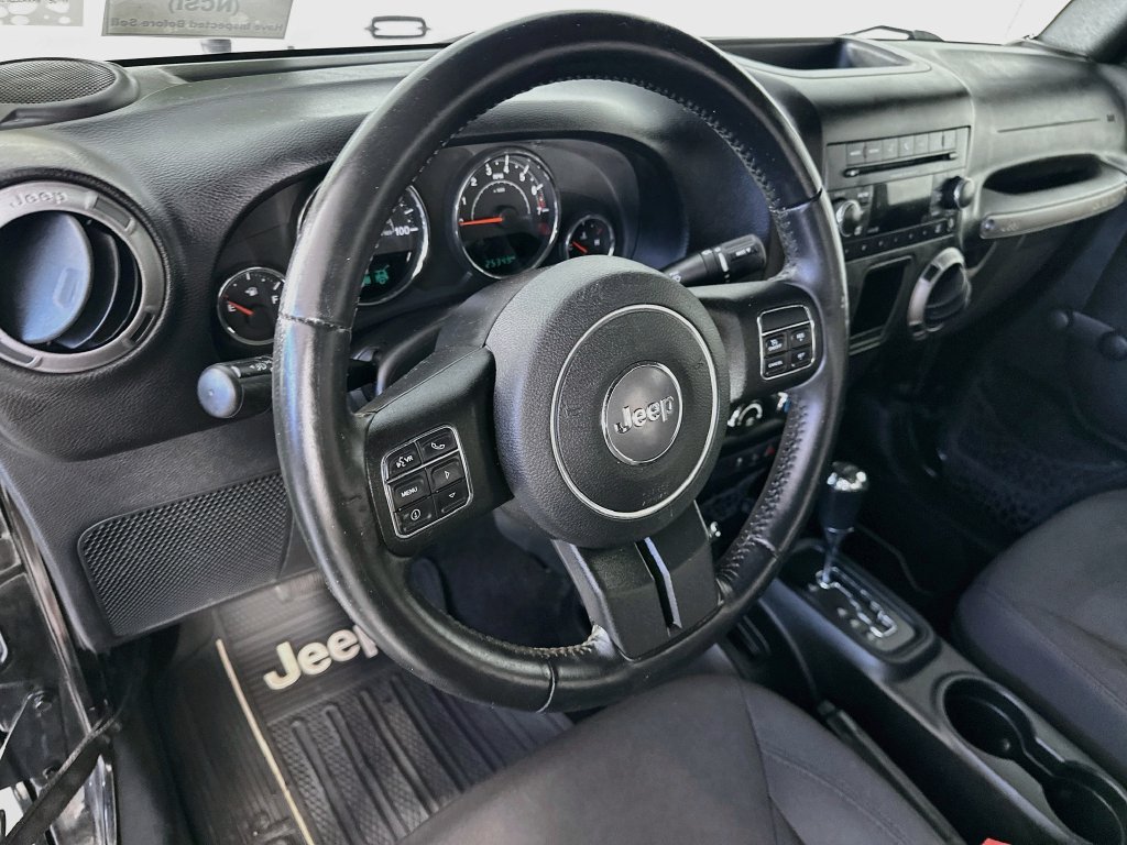 Used 2017 Jeep Wrangler Unlimited Sport w/ Connectivity Group AWD/4WD image 26