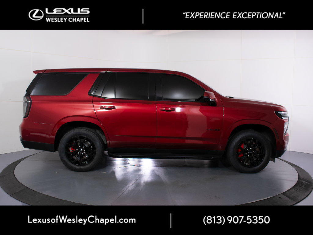 Used 2025 Chevrolet Tahoe RST w/ RST Performance Edition AWD/4WD image 2