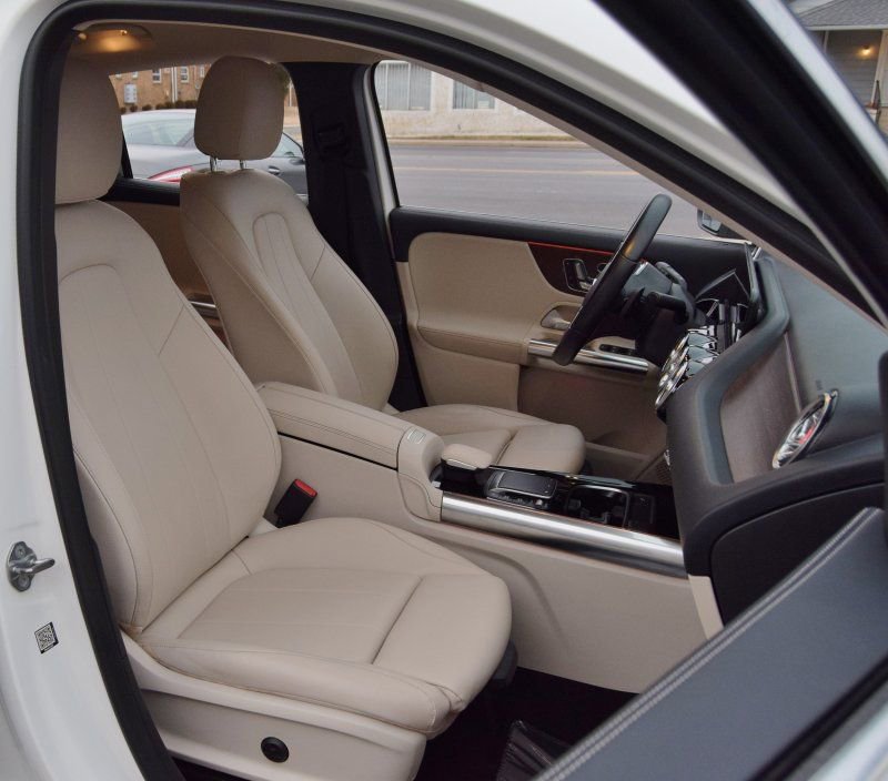 Used 2021 Mercedes-Benz GLA 250 4MATIC image 18