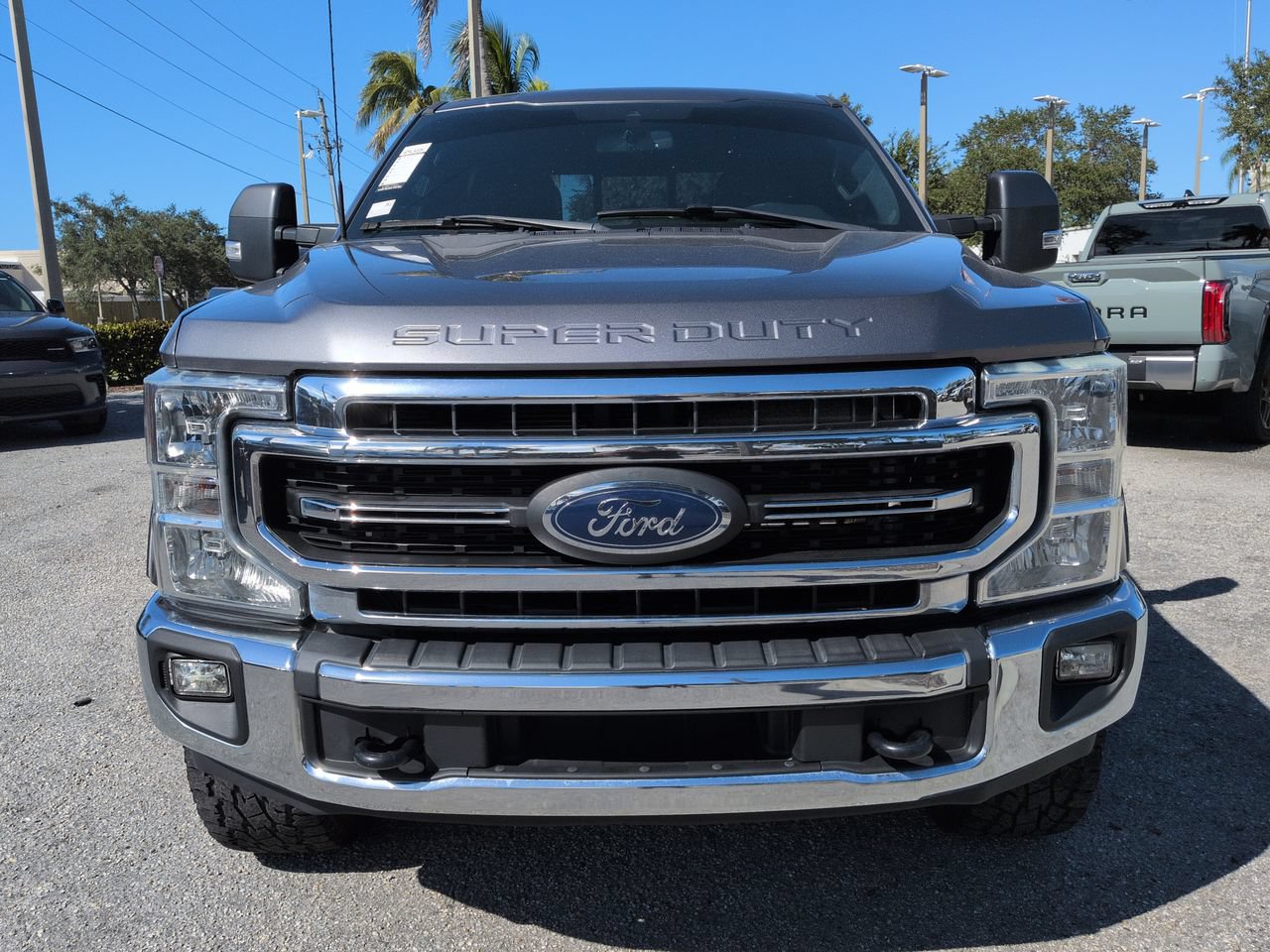 Used 2022 Ford F250 Lariat w/ Tremor Off-Road Package AWD/4WD image 3