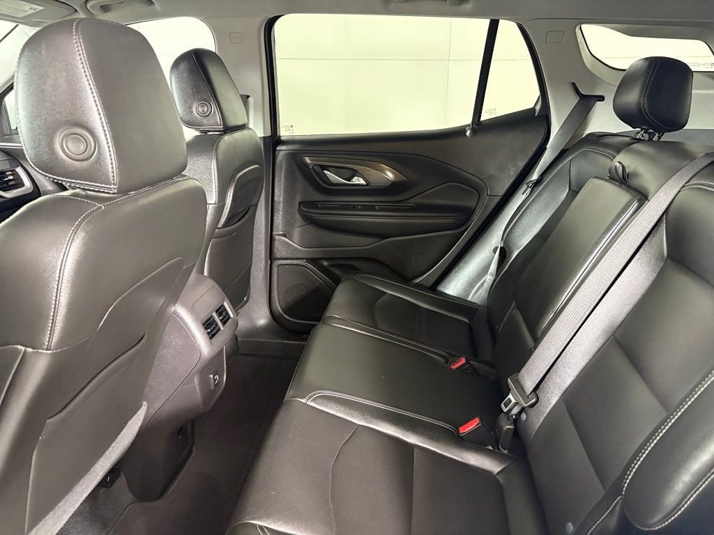 Used 2024 GMC Terrain SLT FWD image 37