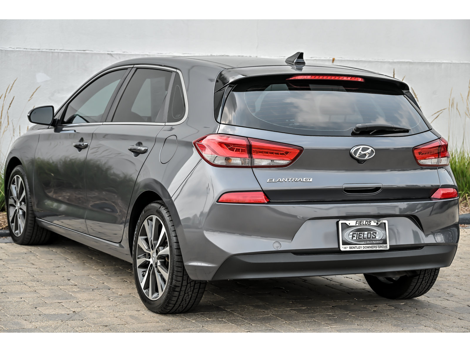 Used 2018 Hyundai Elantra GT w/ Tech Package 03 FWD image 11