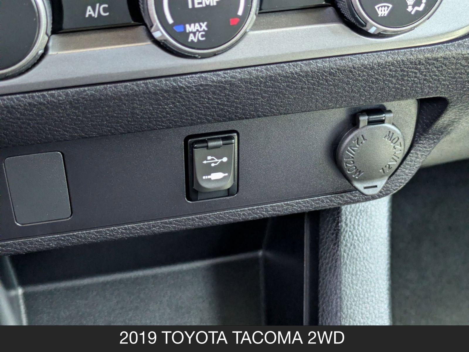 Used 2019 Toyota Tacoma SR5 RWD image 21