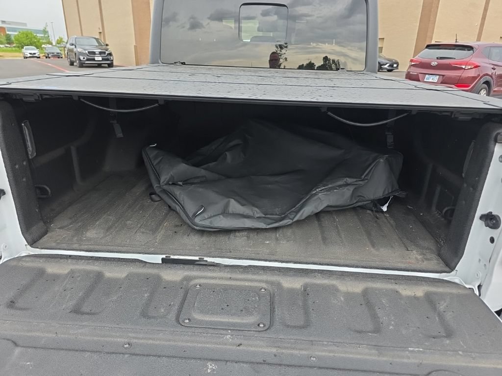 Used 2024 Jeep Gladiator Sport AWD/4WD image 21