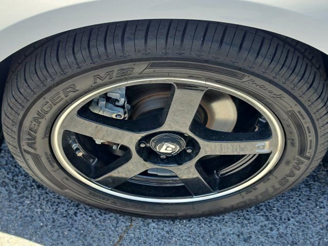 Used 2019 Ford Fusion SE w/ Equipment Group 151A FWD image 11