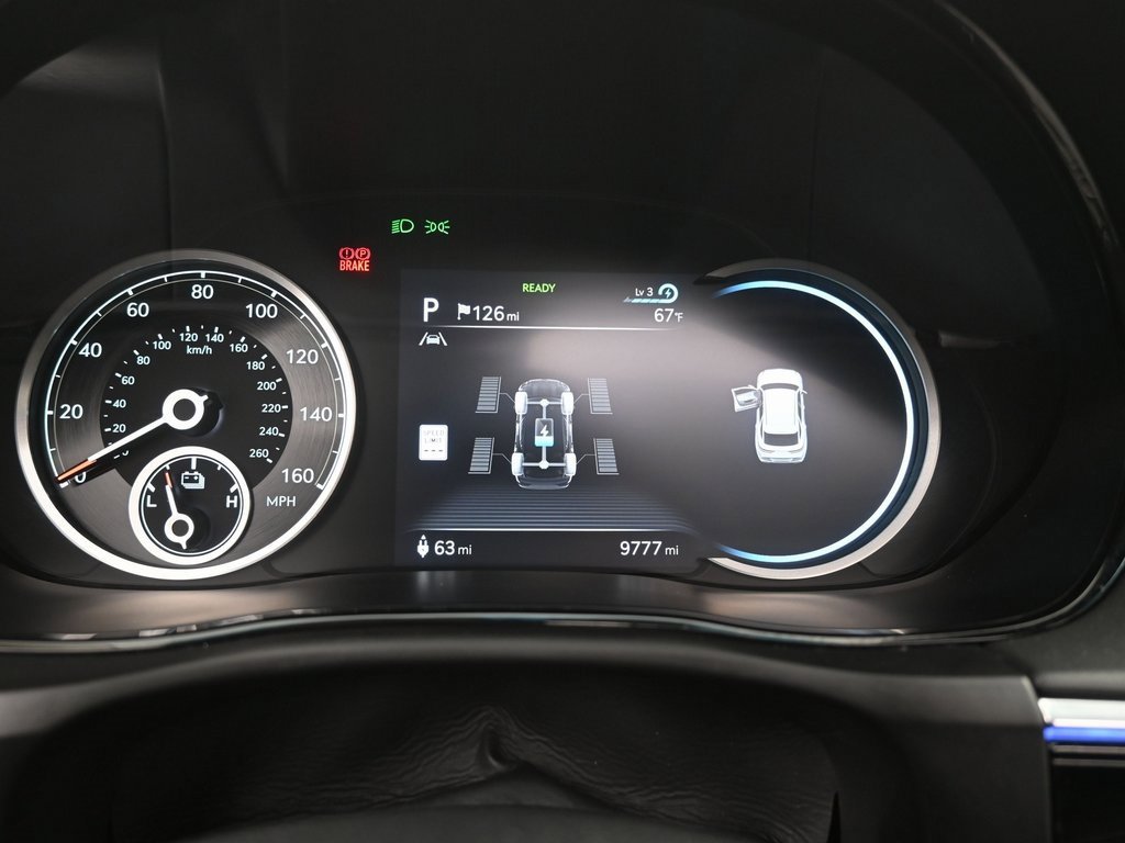 Used 2024 Genesis Electrified GV70 Advanced image 22