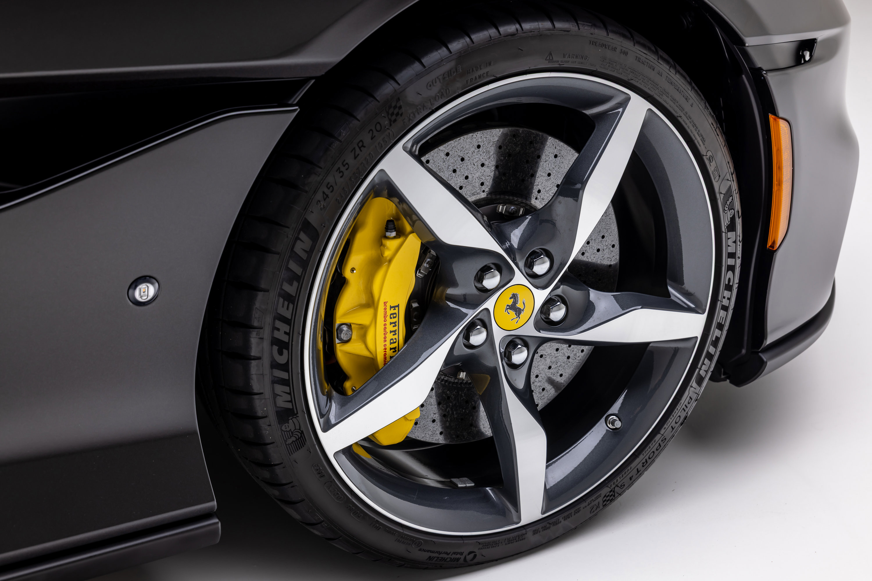 Certified 2023 Ferrari Portofino M RWD image 61