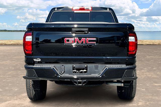 New 2026 GMC Canyon Denali w/ LPO, Denali Black Edition image 4
