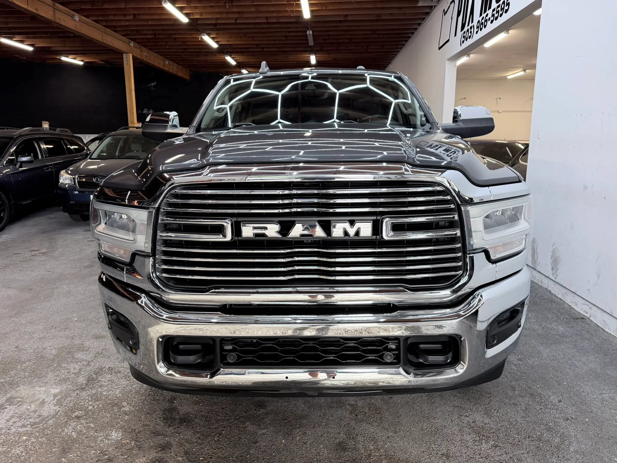 Used 2019 RAM 2500 Laramie AWD/4WD image 3
