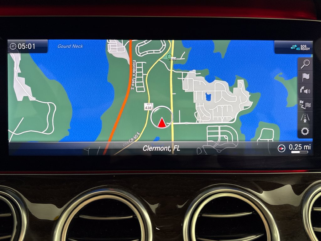 Used 2020 Mercedes-Benz E 350 Sedan image 17
