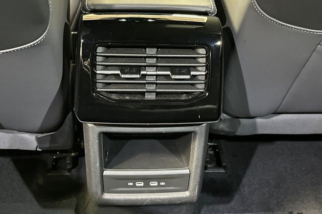 Used 2023 Volkswagen ID.4 S image 16