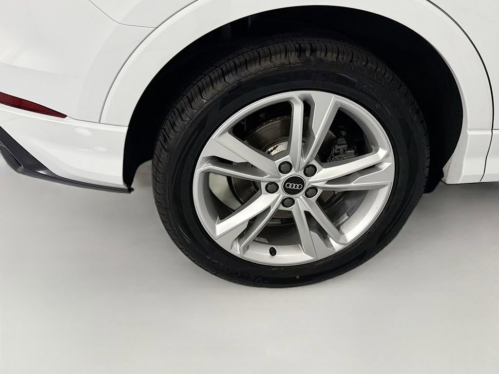 Used 2022 Audi Q3 2.0T Premium Plus AWD/4WD image 31