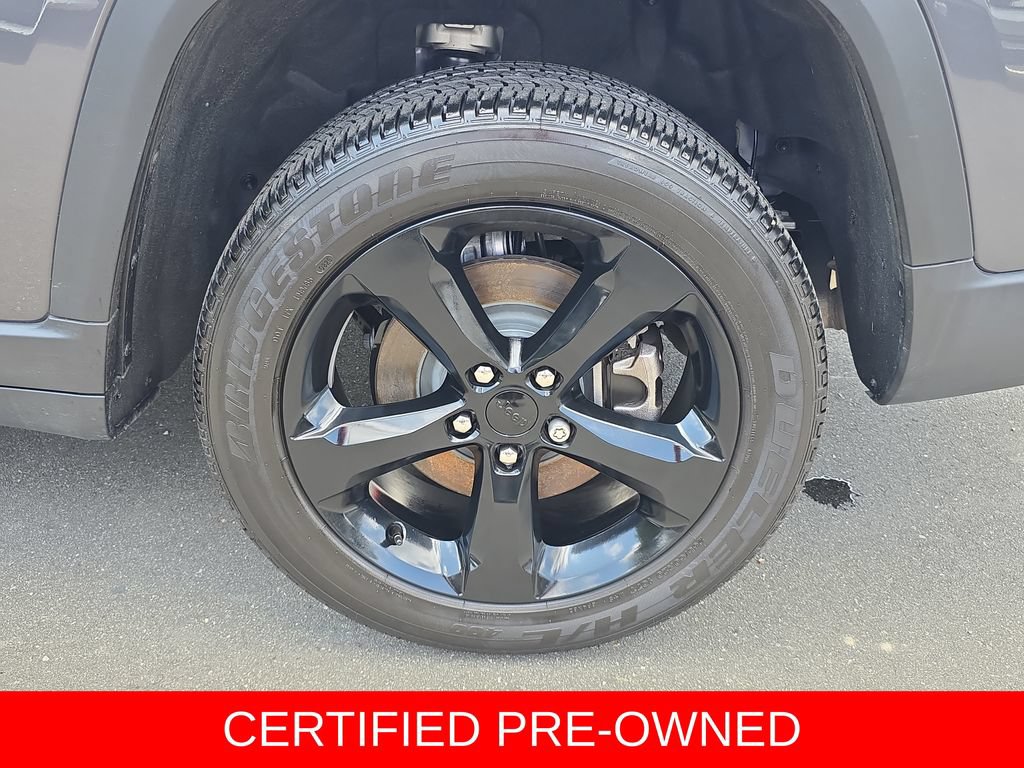 Used 2025 Jeep Grand Cherokee L Altitude AWD/4WD image 35