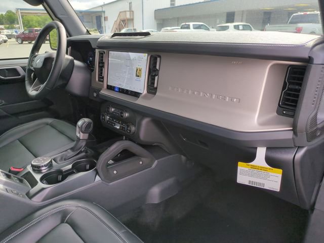 New 2026 Ford Bronco Outer Banks w/ Sasquatch Package AWD/4WD image 35