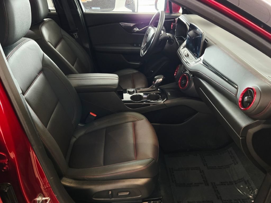 Certified 2023 Chevrolet Blazer RS w/ Driver Confidence II Package AWD/4WD image 6