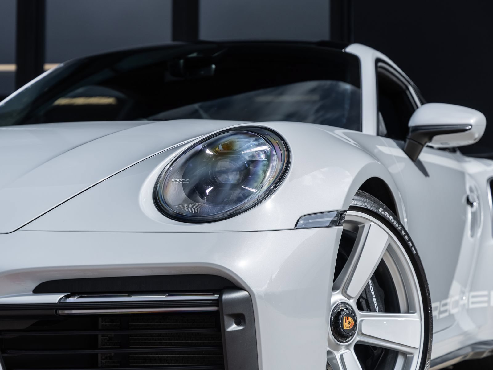Certified 2025 Porsche 911 Turbo S AWD/4WD image 25