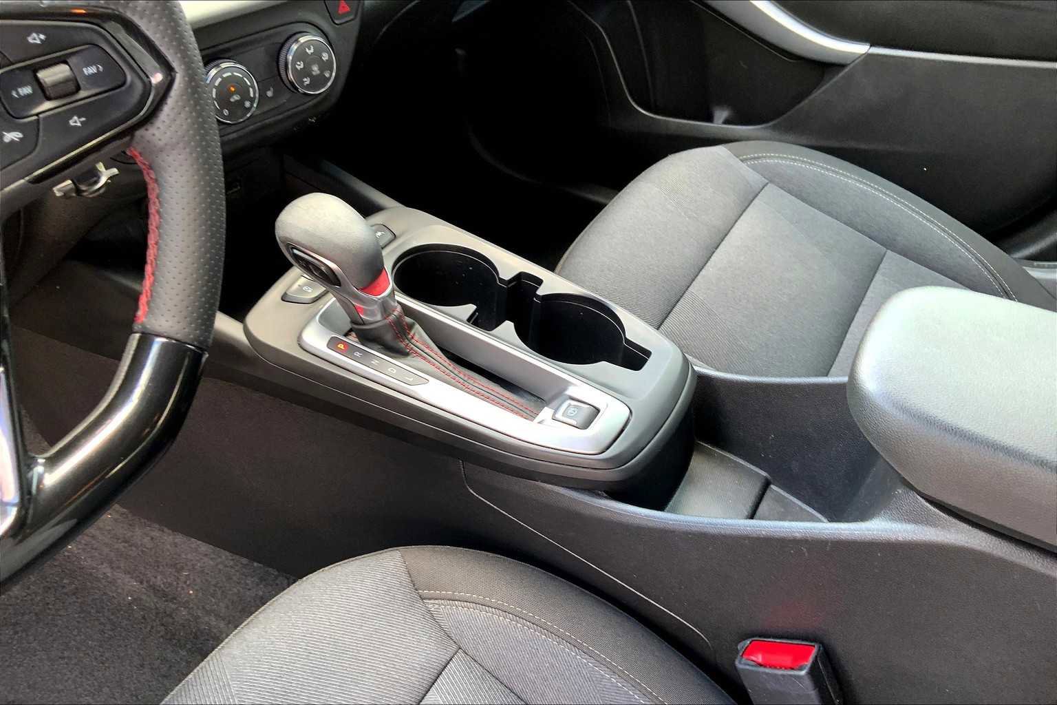 Certified 2024 Chevrolet Trax RS image 15